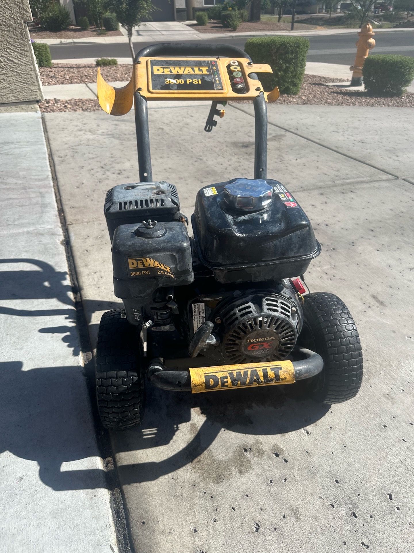 DeWalt pressure washer