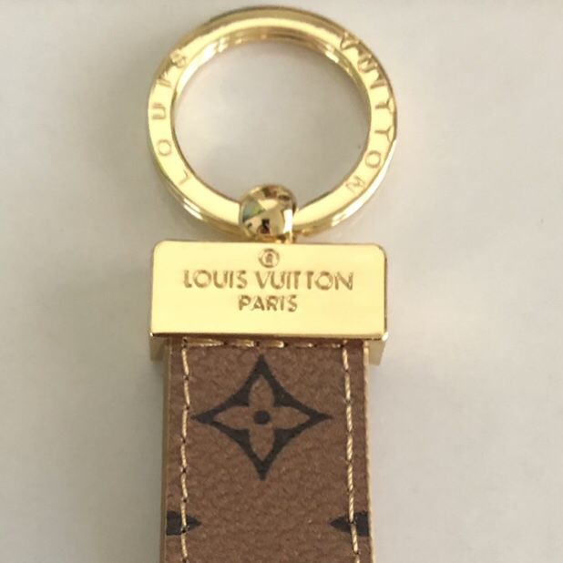 Louis Vuitton Dragonne Reverse Monogram Key Holder - Meme's Treasures