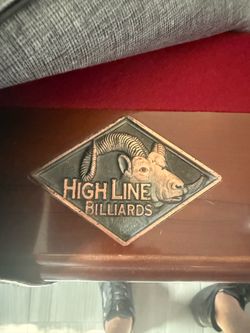 HighLine Billiards pool table- 3pc Slate