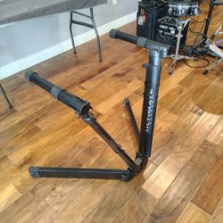 Ultimate Keyboard Or Mixer Stand