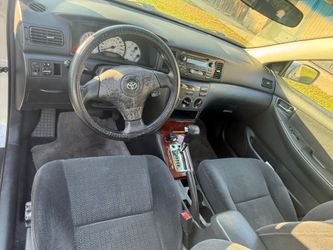 2004 Toyota Corolla
