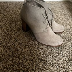 Women's Suede Ankle Toms Boots size W8.5