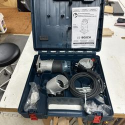 Bosch PR20EVSNK trim router kit with case