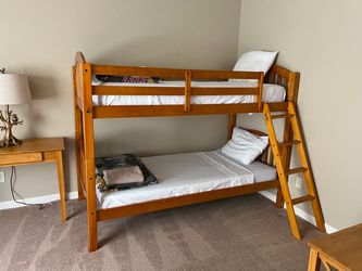 Bunk bed