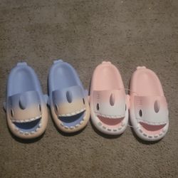 Shark Slides (BRAND NEW)