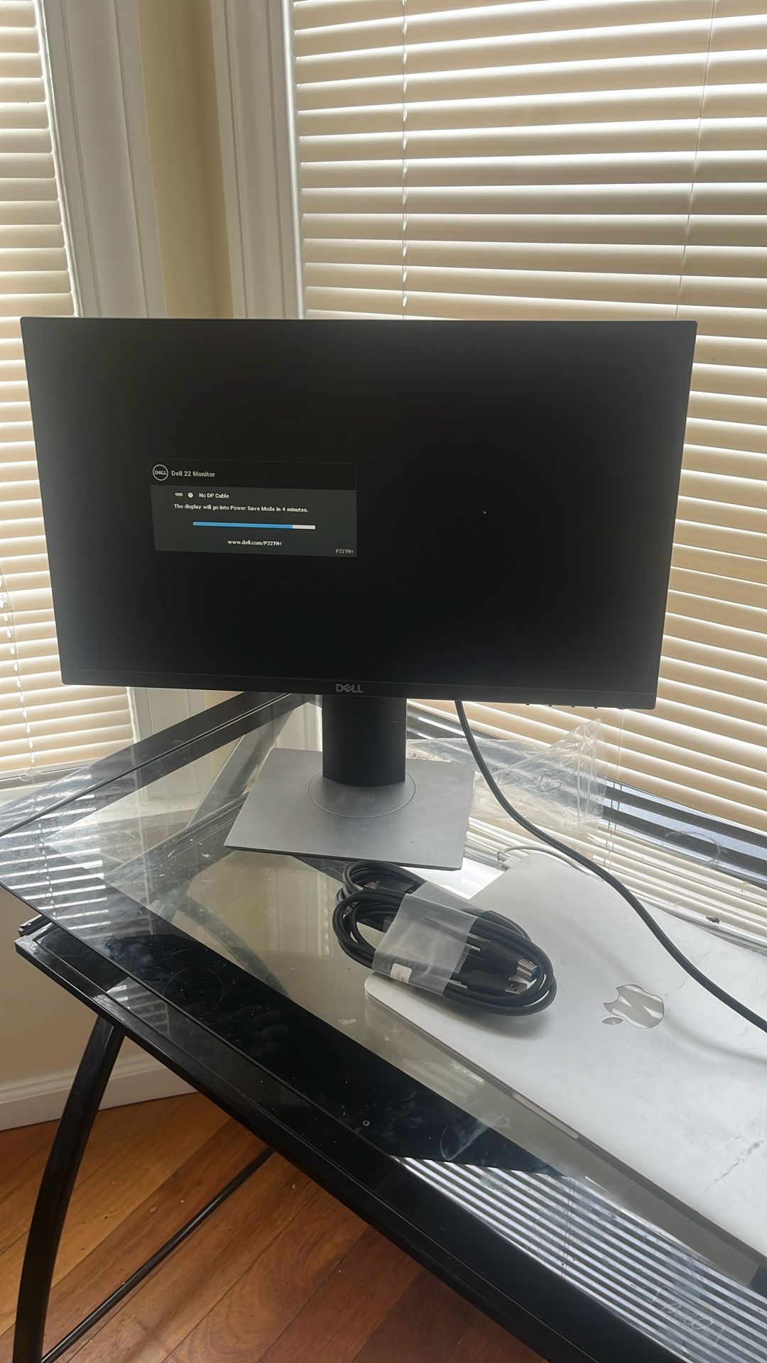 Dell P2219H