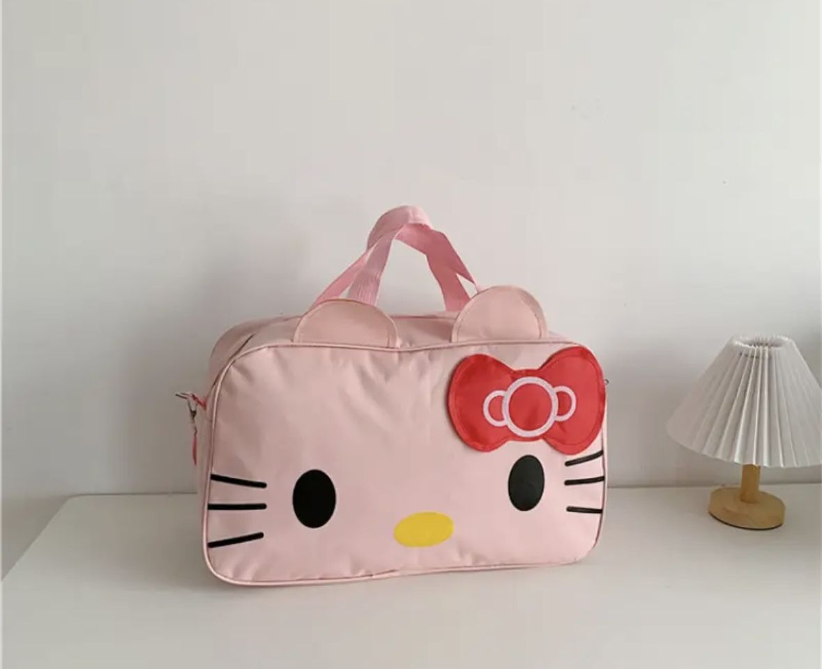 Pink Hello Kitty Travel Bag!