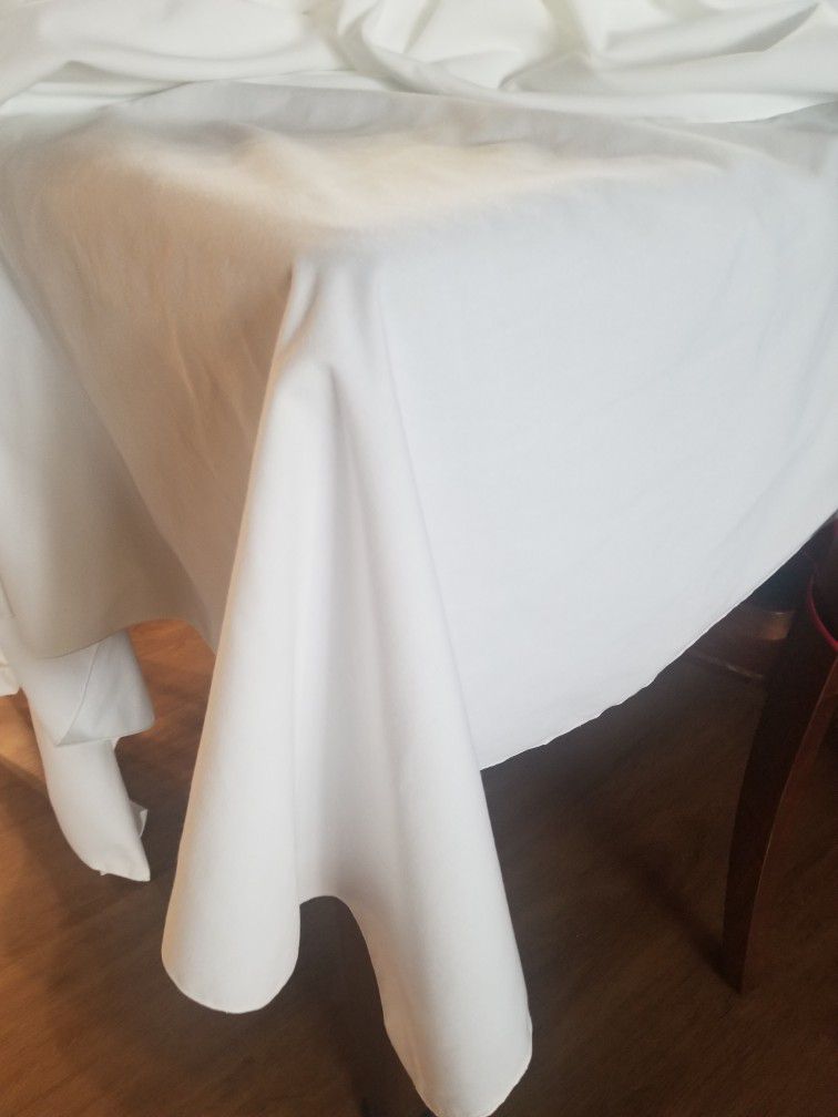 New 72"x120" solid white seamless heavy weight tablecloth