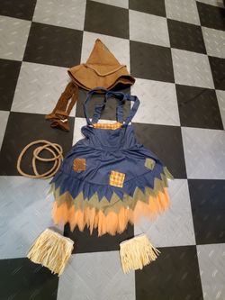 Helloween Costume/scarecrow