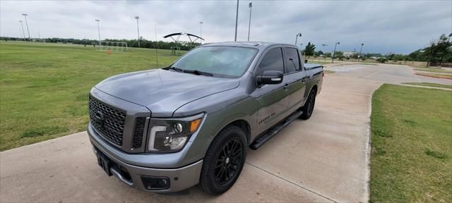 2019 Nissan TITAN