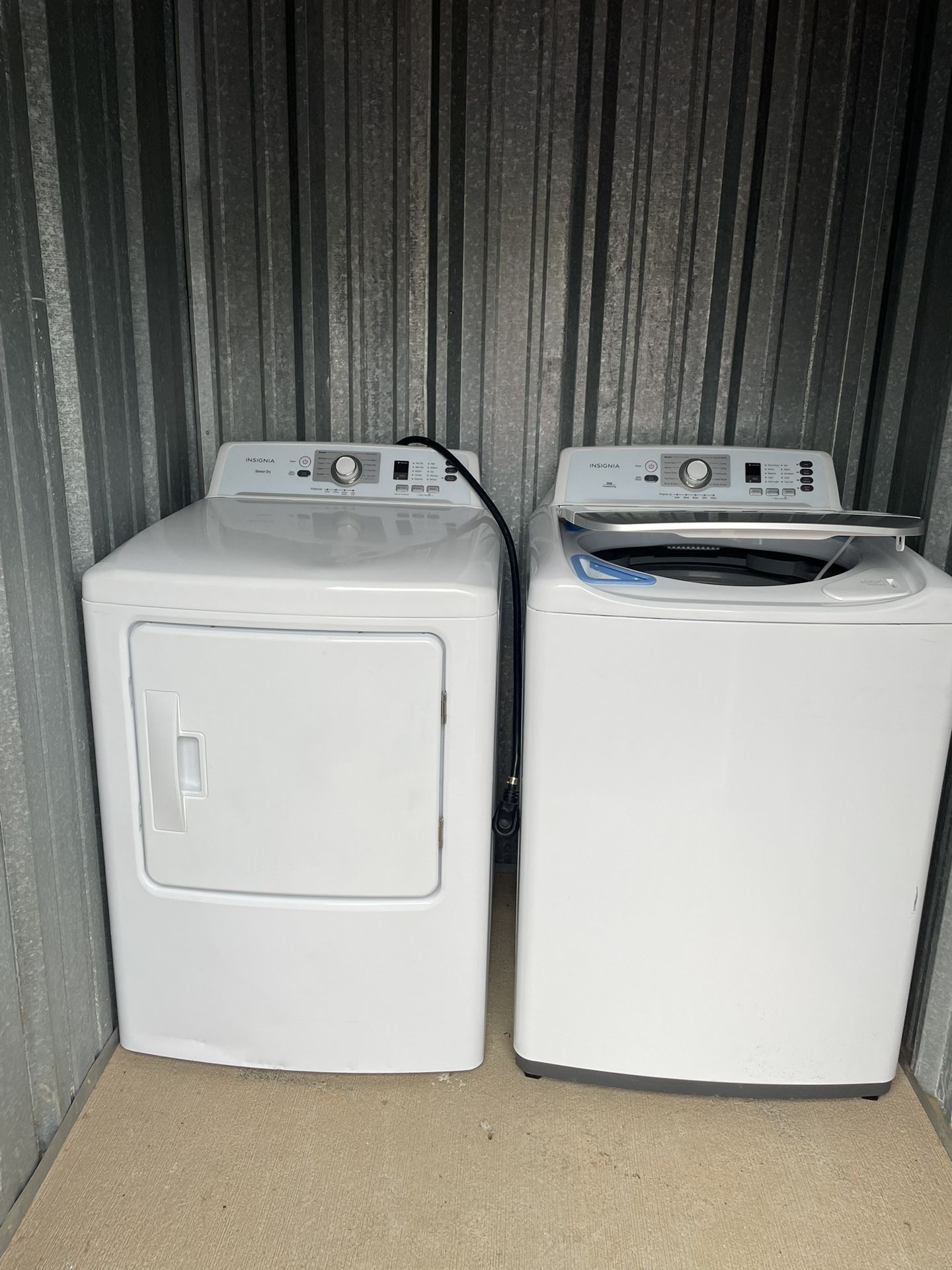 Washer & Dryer Set 