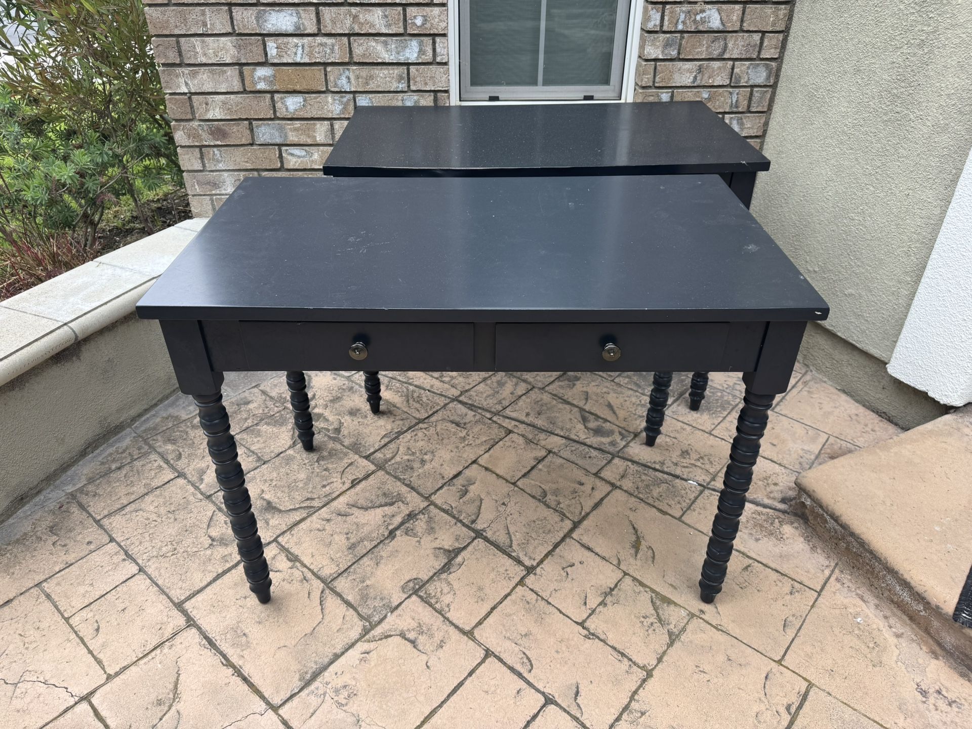 Desk Black Almost Like New