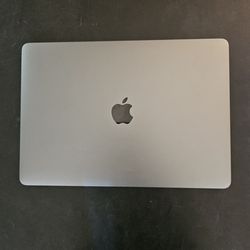 2021 MacBook Pro. Will only respond to buyers in Woodbury Connecticut, or the towns surrounding Woodbury.