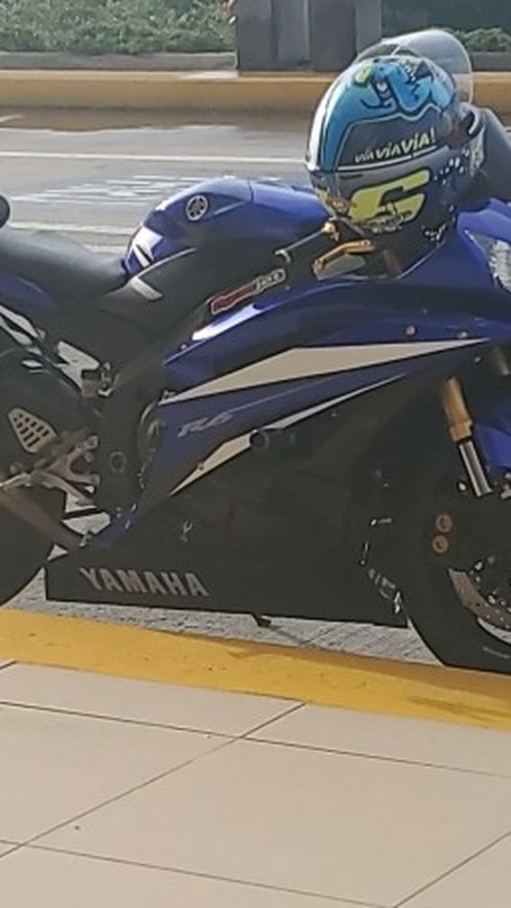 2006 Yamaha R6