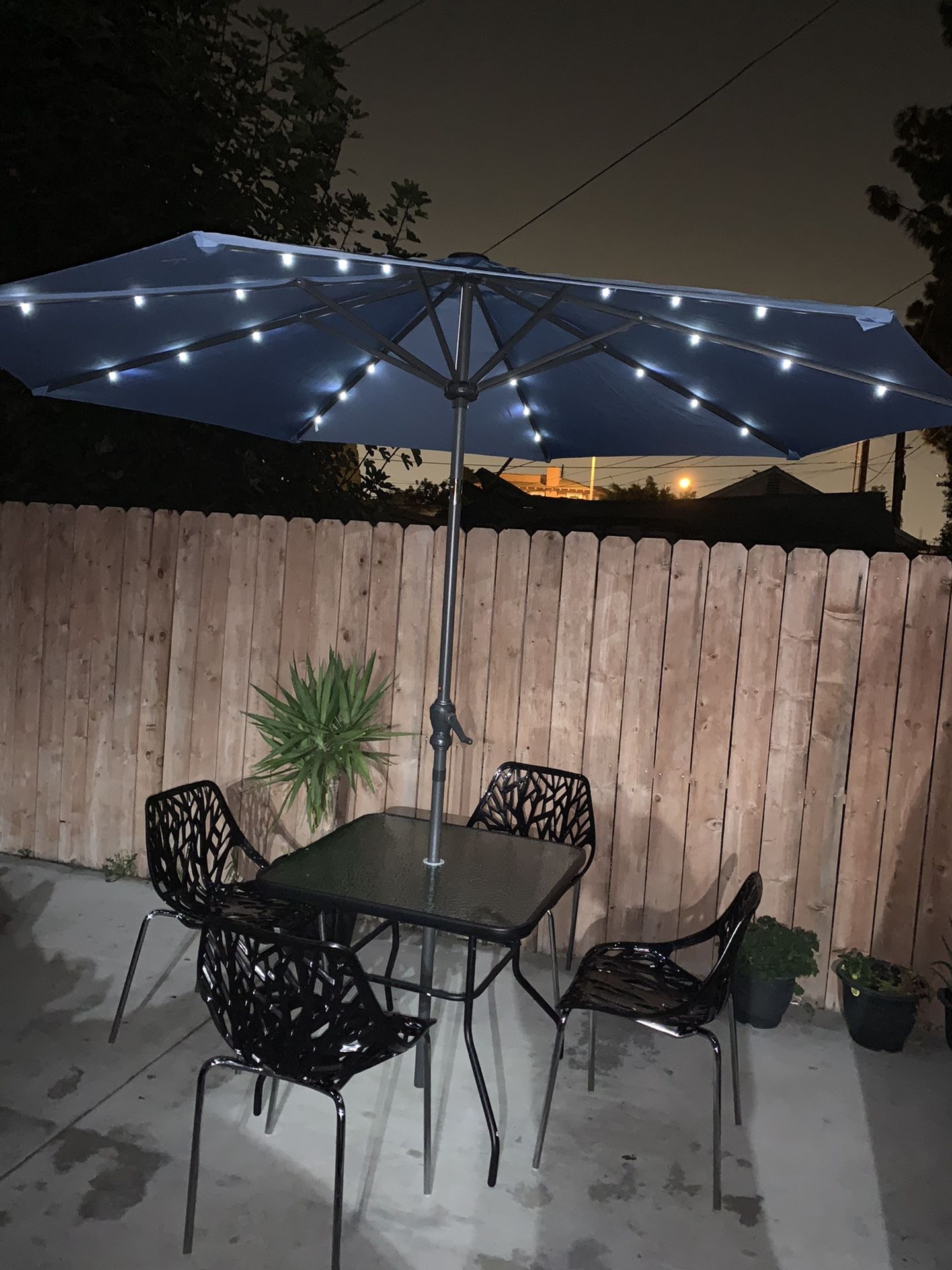 #813- set of 6 Pcs patio included umbrella led 10”