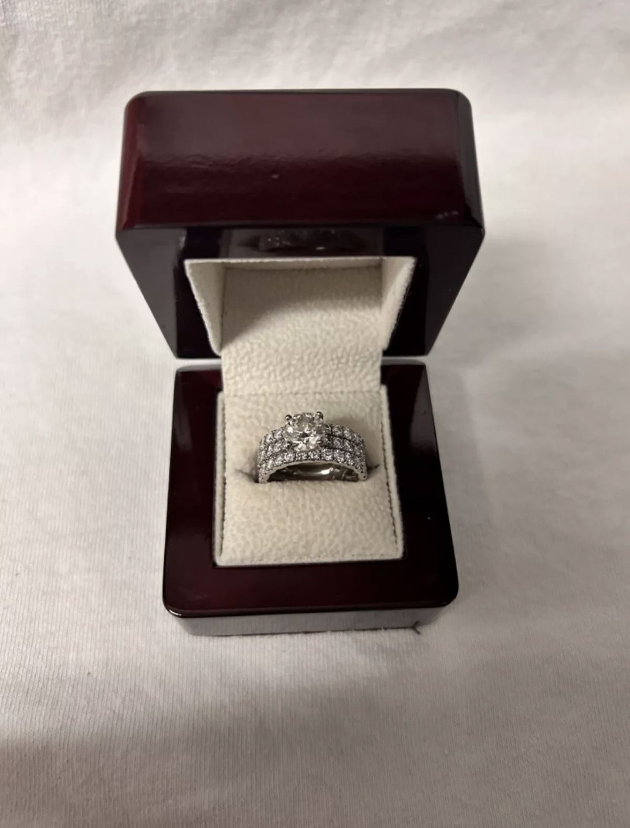 Engagement Ring (with Papers)