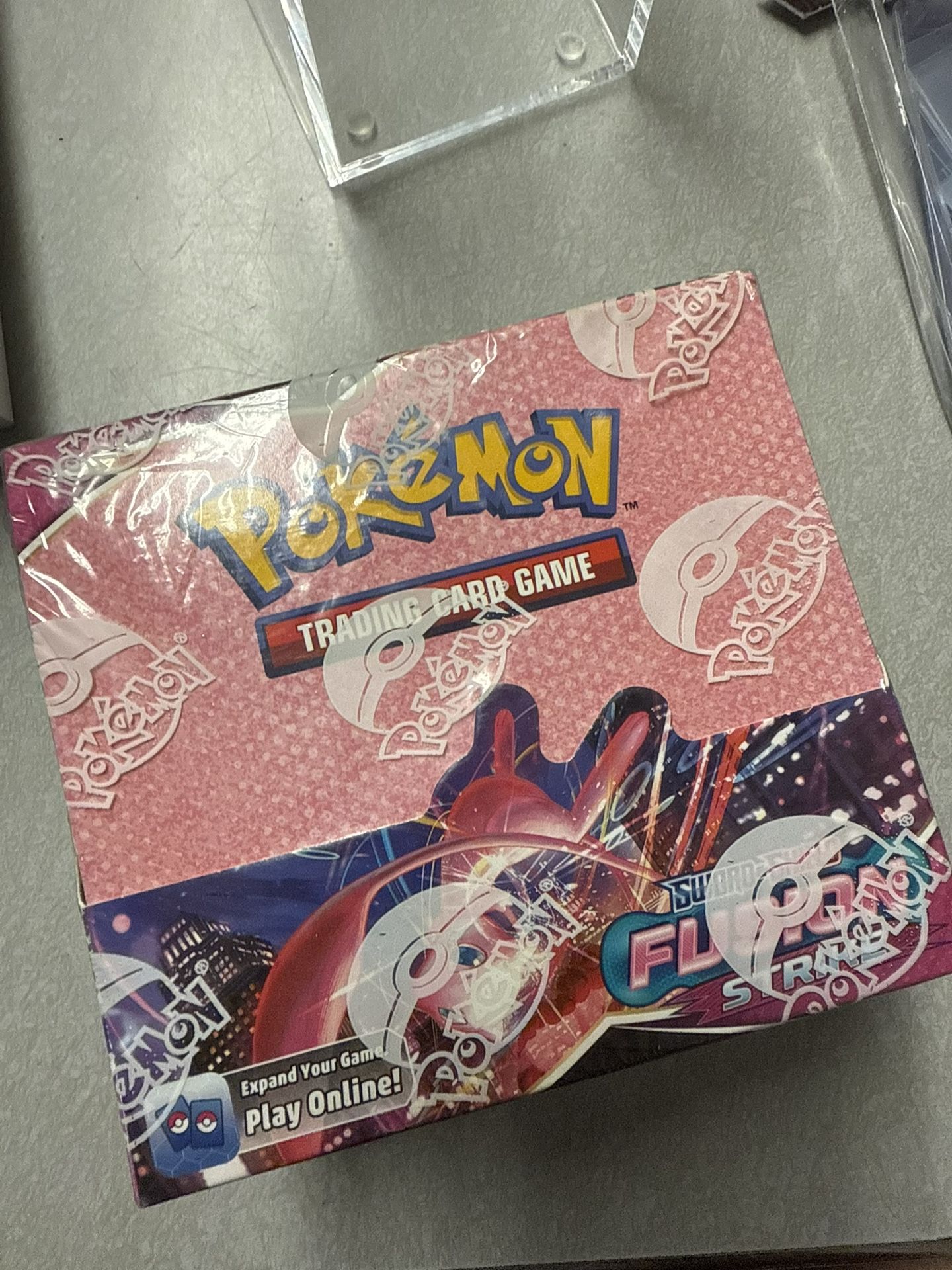 Pokémon! Fusion Strike Booster Box ! 