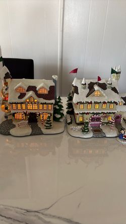 Santa’s Palace Village