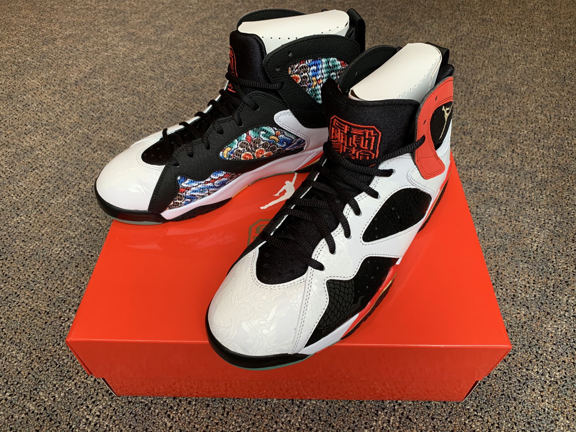Jordan 7 Retro Greater China Chile Res Size 9.5 and 10.5 (BRAND NEW)