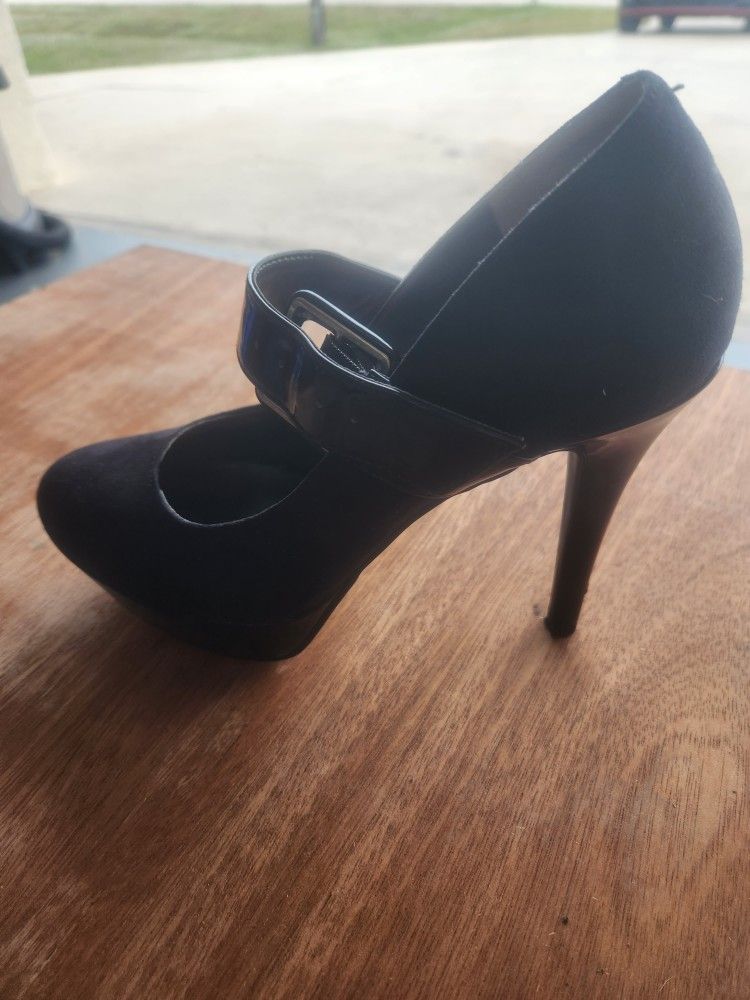 Womens Black 4" Heels