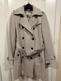 Burberry wool coat women Size 4