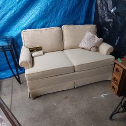 North Hickory Furniture Love Seat