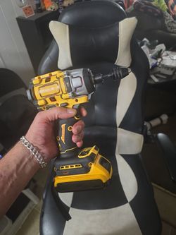 Impact drill new upgrade version  with 1 charger and dewalt20.V or 20Vmax dewalt compatable batterys with led indicator light button with 1 ×2AH batte
