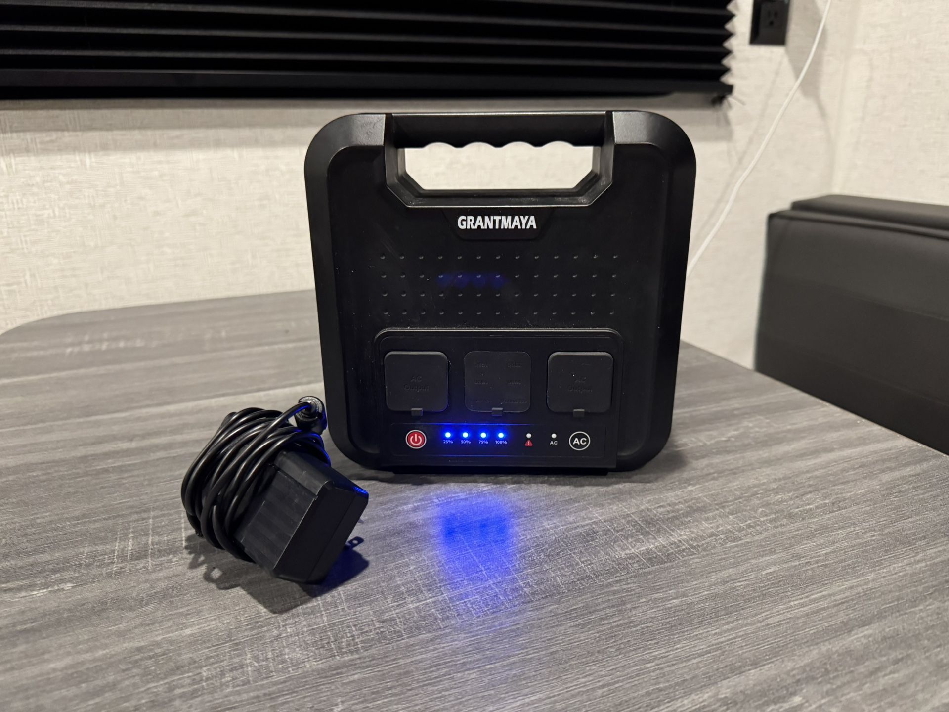 Grantmaya 300W Power Bank