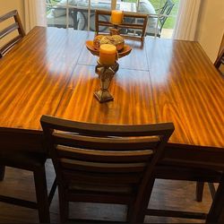 Dining Room Set