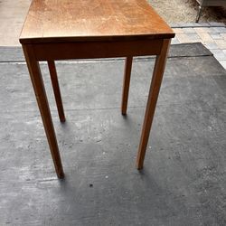 Shaker-style wooden side or end table.