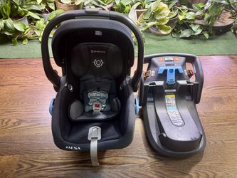 Uppababy Mesa Infant Carseat