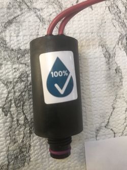 Solenoids for valves hunter Aviña les around 20 solenoids $8 each one