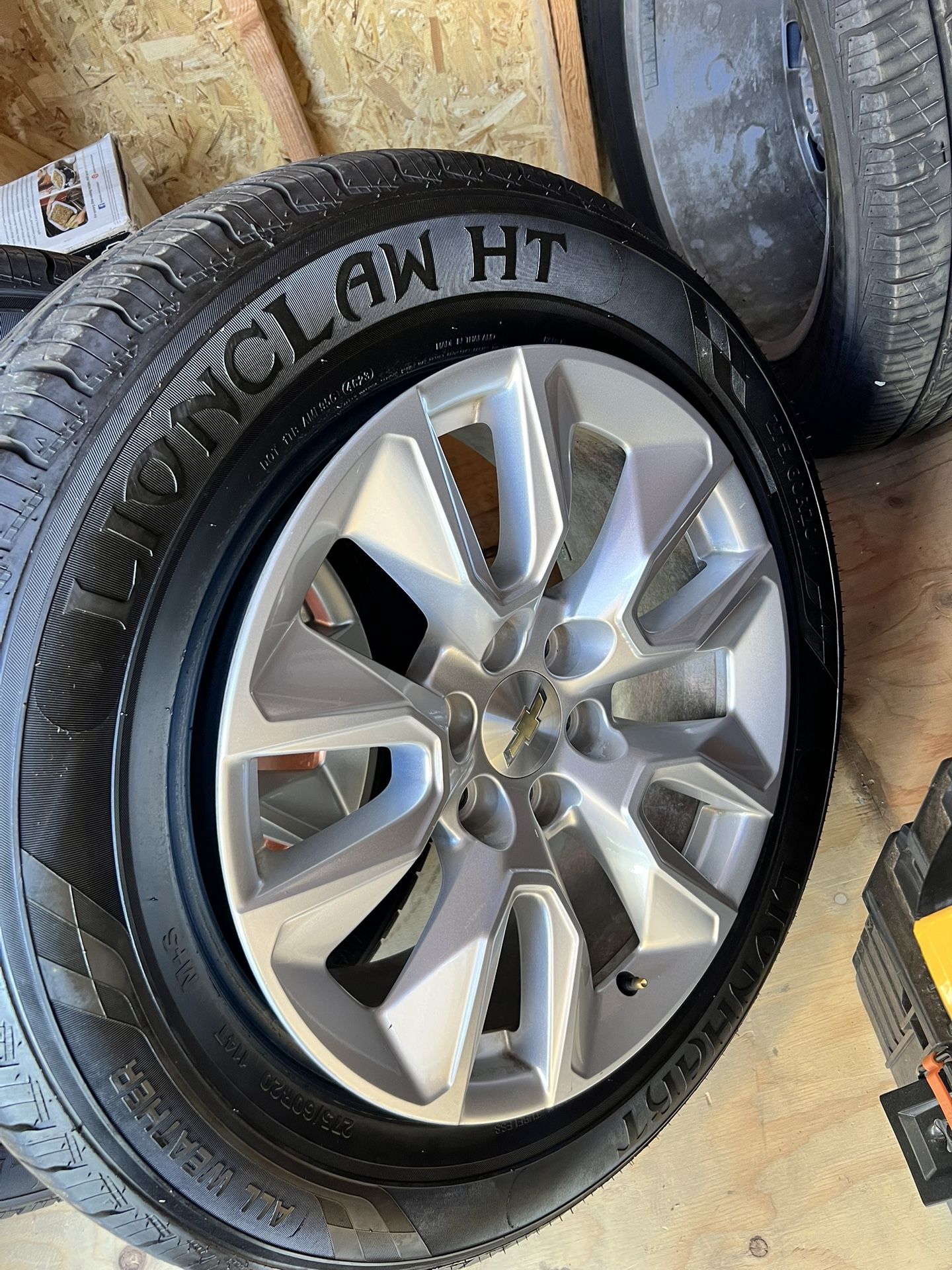 2019 Silverado rims and tires