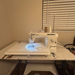 Industrial Sewing machine