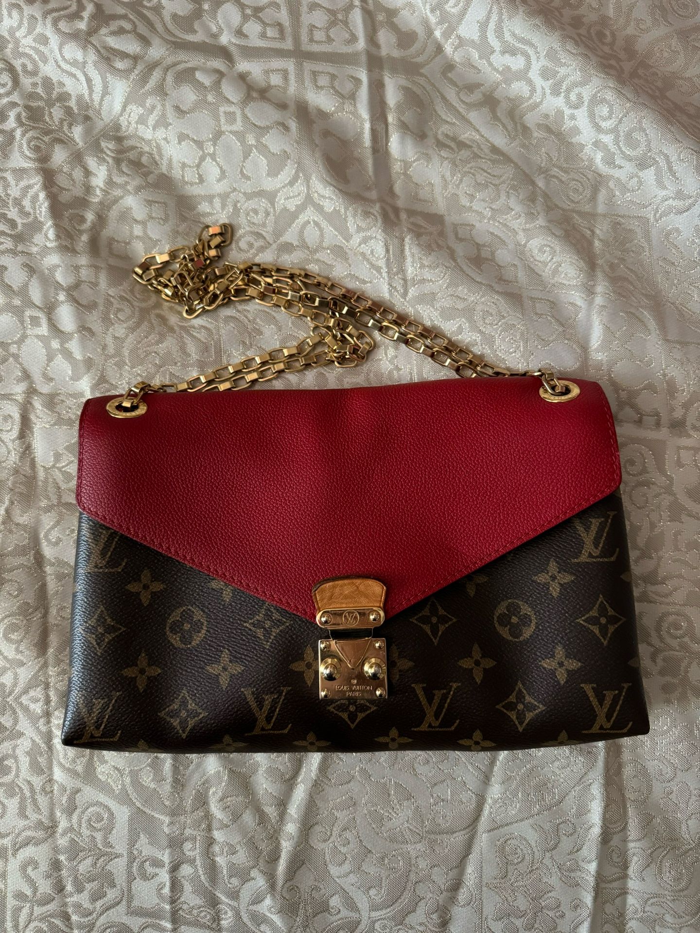 Louis Vuitton Crossbody Bag
