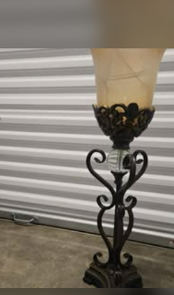 Mediterranean Bown Metal Lamp