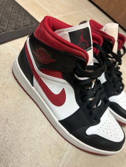 Nike Air Jordan 1 Mid 'Gym Red' Black/White (Size 10)