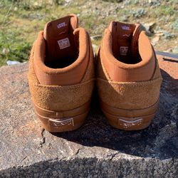 Vans Premium Half Cab 33  sz 12 and 10.5 available.  Hairy suede pack- Ginger Orange