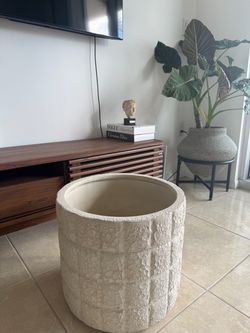 Large Textured Concrete Planter Pot