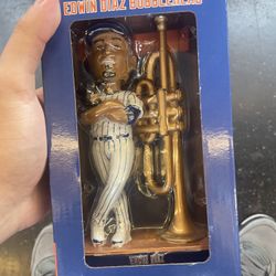 New York Mets Edwin Diaz trumpet bobble head brand new 