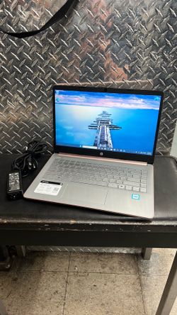 HP 14-DQ6015dx 14” Laptop Computer