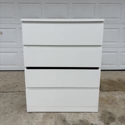 ‼️IKEA 4 DRAWER DRESSER‼️FOR SALE 125$ OR BEST OFFER‼️GOOD CONDITION‼️DELIVERY AVAILABLE🚚