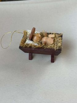 Vintage 1978 Helen Steiner Rice Wooden Baby Jesus Manger Ornament