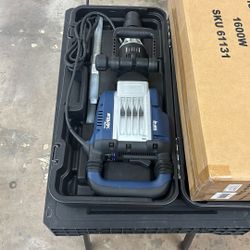 Stark 15 Amp 28.75 in. x7.25 in. Corded SDS-MAX Demolition Hammer Jack Hammer Kit with Chisels, Auxiliary Handle and Case