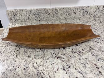 Decorative wooden bowl