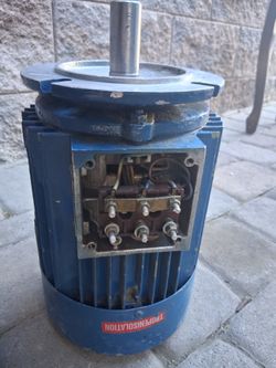 Asynchronous induction motorAsynchronous induction motor