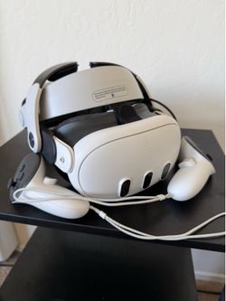 META QUEST 3 W/ BATTERY PACK