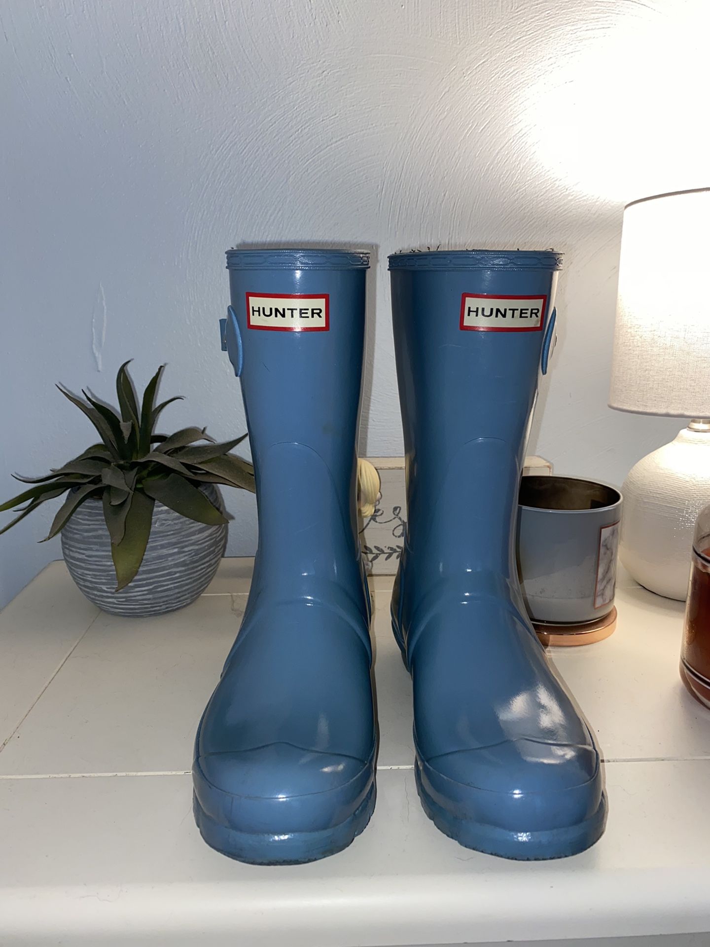 HUNTER RAIN BOOTS