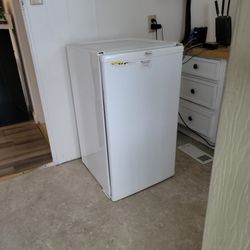 Small Refrigerator 