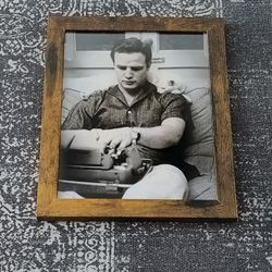 Framed Marlon Brando Photo w Cat & Typewriter 8.5" x 11"